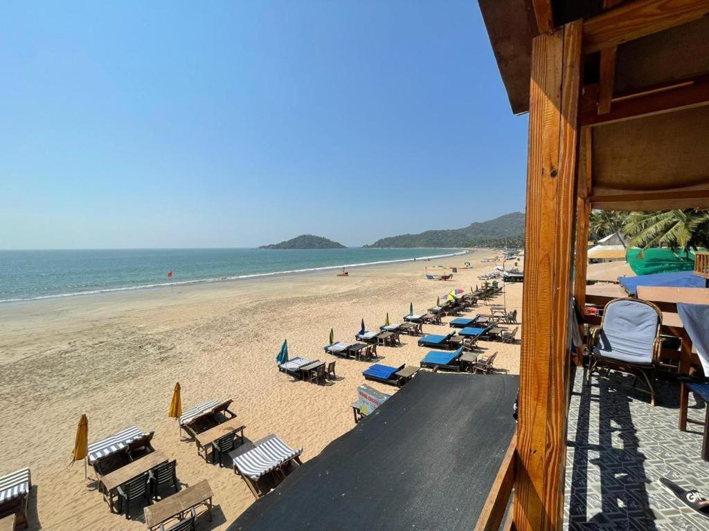 Royal Castle Resort Palolem, Canacona Exteriör bild