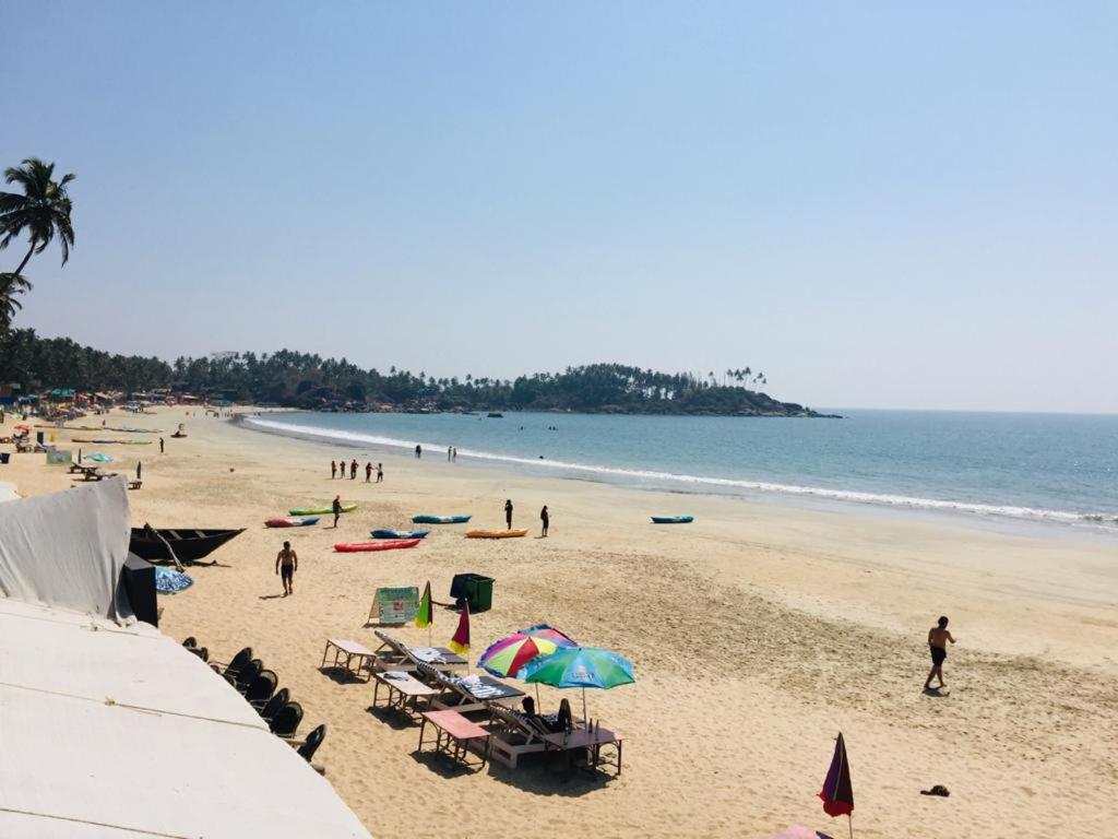 Royal Castle Resort Palolem, Canacona Exteriör bild