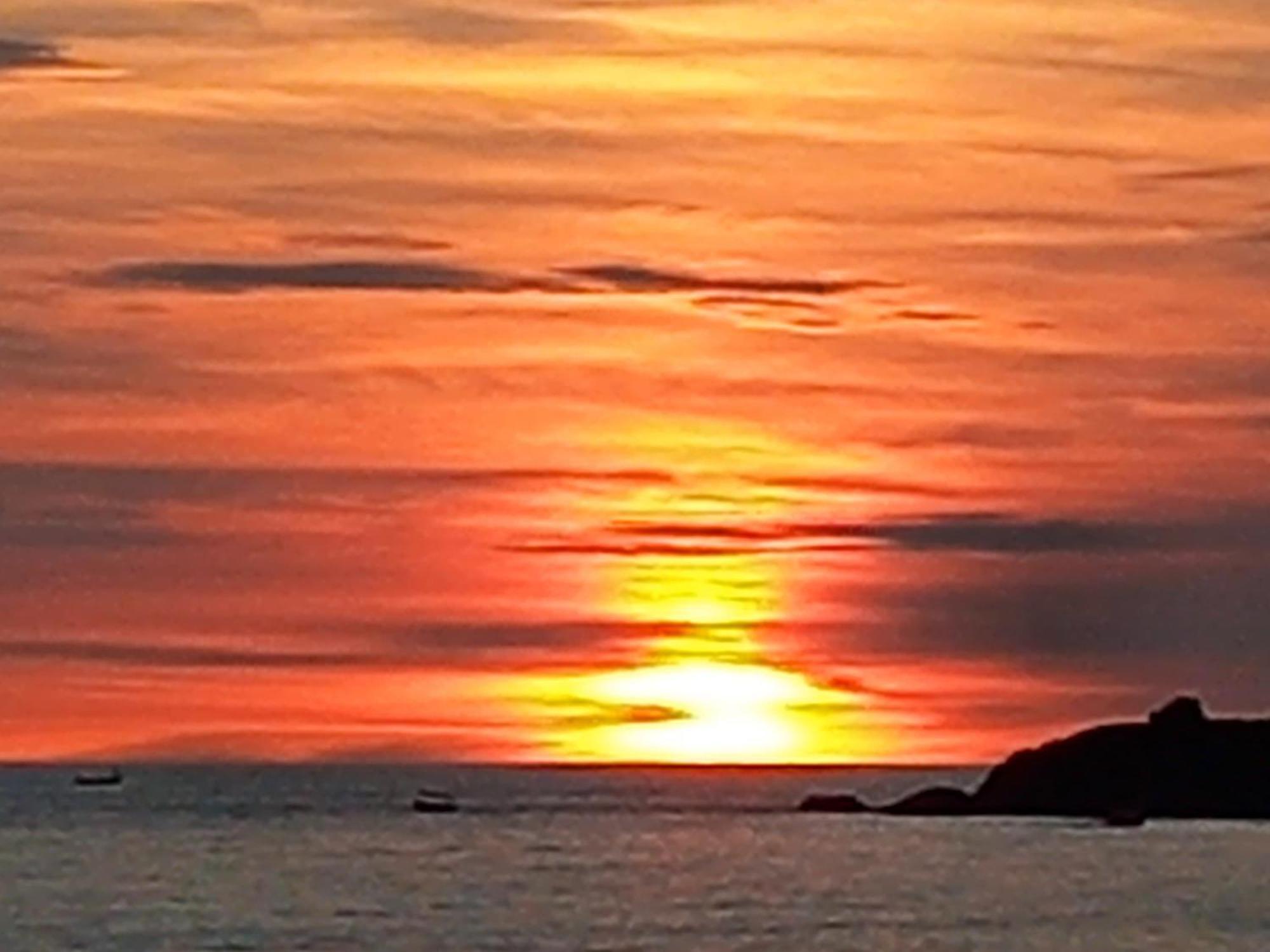 Royal Castle Resort Palolem, Canacona Exteriör bild